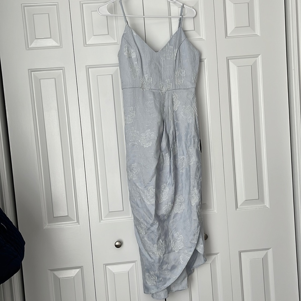 NWT Lulus light blue high to love wrap dress. Size small.